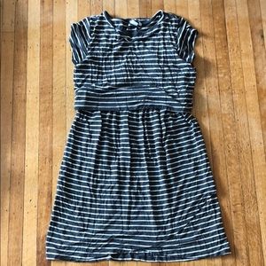GAP Maternity/Nursing dress